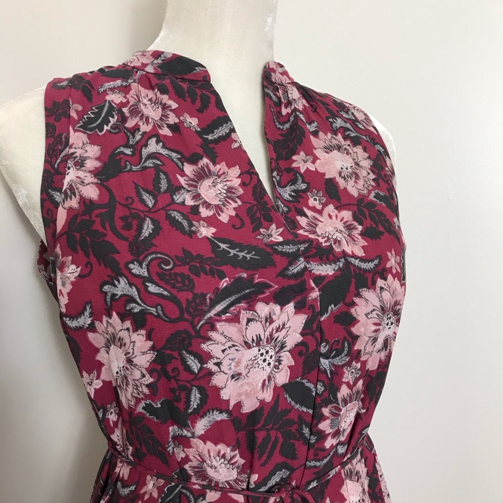🎉HP🤗 LOFT Floral Tie Waist Dress - Picture 3 of 9